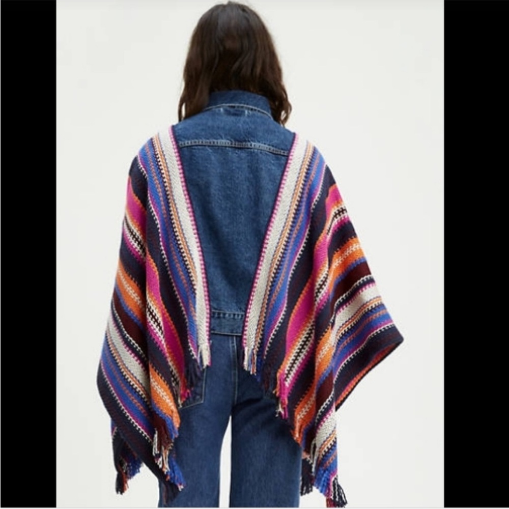 NWT Levi’s Jean Jacket Striped Sweater Poncho Small - Picture 2 of 12